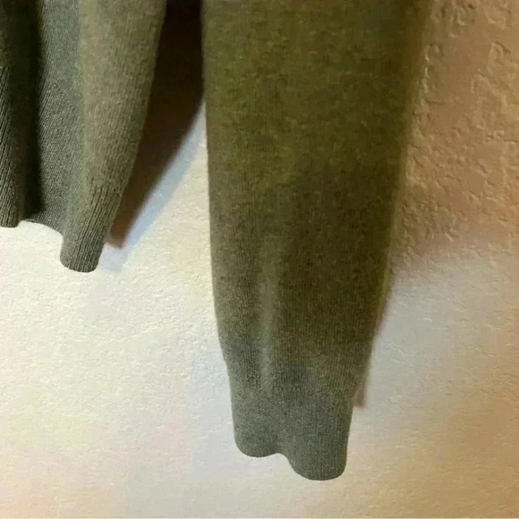 Polo Ralph Lauren Olive Green V-Neck Pima Cotton Long Sleeve Sweater Men's XXL - Picture 9 of 14